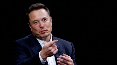 Elon Musk, CEO of SpaceX and Tesla and owner of X, formerly known as Twitter, gestures as he attends the Viva Technology conference on innovation and startups at the Porte de Versailles exhibition centre in Paris, France, June 16, 2023. REUTERS/Gonzalo Fuentes/File Photo (REUTERS)