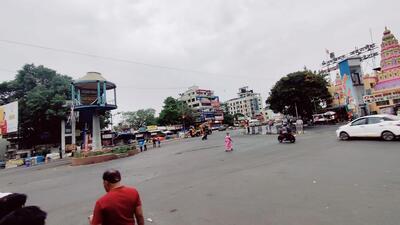 Vishrantwadi’s Mukundrao Ambedkar Square is a major junction leading to Dhanori and the airport, frequently plagued by traffic jams. (HT FILE) Vishrantwadi’s Mukundrao Ambedkar Square is a major junction leading to Dhanori and the airport, frequently plagued by traffic jams. (HT FILE)