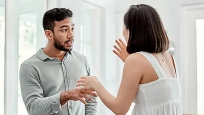 Improved communication: Healthy conflicts help us to open up more to the partner. This fosters healthy and honest communication. (Unsplash) Improved communication: Healthy conflicts help us to open up more to the partner. This fosters healthy and honest communication. (Unsplash)