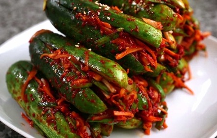Cucumber kimchi (Maangchi) Cucumber kimchi (Maangchi)