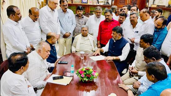 A delegation of MLAs, led by deputy chief minister DK Shivakumar, submits a proposal to chief minister Siddaramaiah to include Channapatna, Ramanagara, Magadi, Kanakapura and Harohalli in the Bengaluru South district and announce Ramanagara as the district centre, in Bengaluru on Tuesday. (ANI Picture Service)