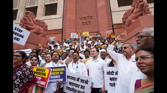 New Delhi: Leader of Opposition in the Lok Sabha Rahul Gandhi with other MPs of INDIA bloc stages a protest against the alleged misuse of probe agencies by the central government, during ongoing Parliament session, in New Delhi, Monday, July 1, 2024. (PTI Photo/Shahbaz Khan)(PTI07_01_2024_000077B) (PTI)