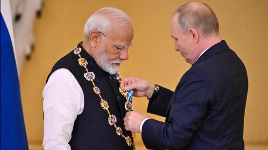 PM Modi receives Russia’s most prestigious civilian award from ...