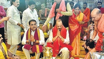 Mumbai, India – July 09, 2024: Maharashtra DCM Ajit Pawar, along with NCP (Ajit Pawar) faction leader Praful Patel, offering prayer at Siddhivinayak Temple, in Mumbai, India, on Tuesday, July 09, 2024. (Photo by Bhushan Koyande/HT Photo) Mumbai, India – July 09, 2024: Maharashtra DCM Ajit Pawar, along with NCP (Ajit Pawar) faction leader Praful Patel, offering prayer at Siddhivinayak Temple, in Mumbai, India, on Tuesday, July 09, 2024. (Photo by Bhushan Koyande/HT Photo)