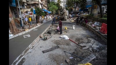 Mumbai, India - May 31, 2024: Under construction road at Kakasaheb Gadgil marg, Dadar West in Mumbai, India, on Friday, May 31, 2024. (Photo by Satish Bate/ Hindustan Times) (Hindustan Times) Mumbai, India - May 31, 2024: Under construction road at Kakasaheb Gadgil marg, Dadar West in Mumbai, India, on Friday, May 31, 2024. (Photo by Satish Bate/ Hindustan Times) (Hindustan Times)