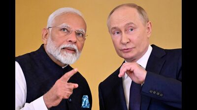 TOPSHOT - Russian President Vladimir Putin and Indian Prime Minister Narendra Modi attend a ceremony to decorate India's PM with the Order of St. Andrew the Apostle the First-Called following their talks at the Kremlin in Moscow on July 9, 2024. (Photo by Alexander NEMENOV / AFP) (AFP) TOPSHOT - Russian President Vladimir Putin and Indian Prime Minister Narendra Modi attend a ceremony to decorate India's PM with the Order of St. Andrew the Apostle the First-Called following their talks at the Kremlin in Moscow on July 9, 2024. (Photo by Alexander NEMENOV / AFP) (AFP)