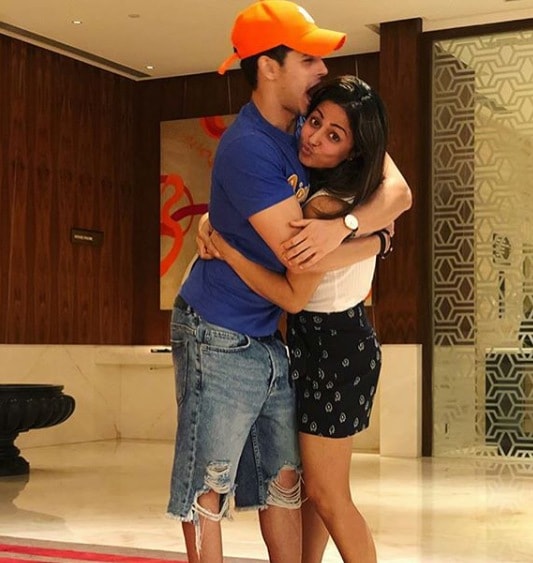 Priyank Sharma reacts to his friend Hina Khan's breast cancer diagnosis: She is a sherni, will fight through it