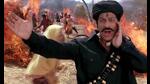A character meant to be young Sooraj Barjatya makes a cameo in Om Shanti Om.
