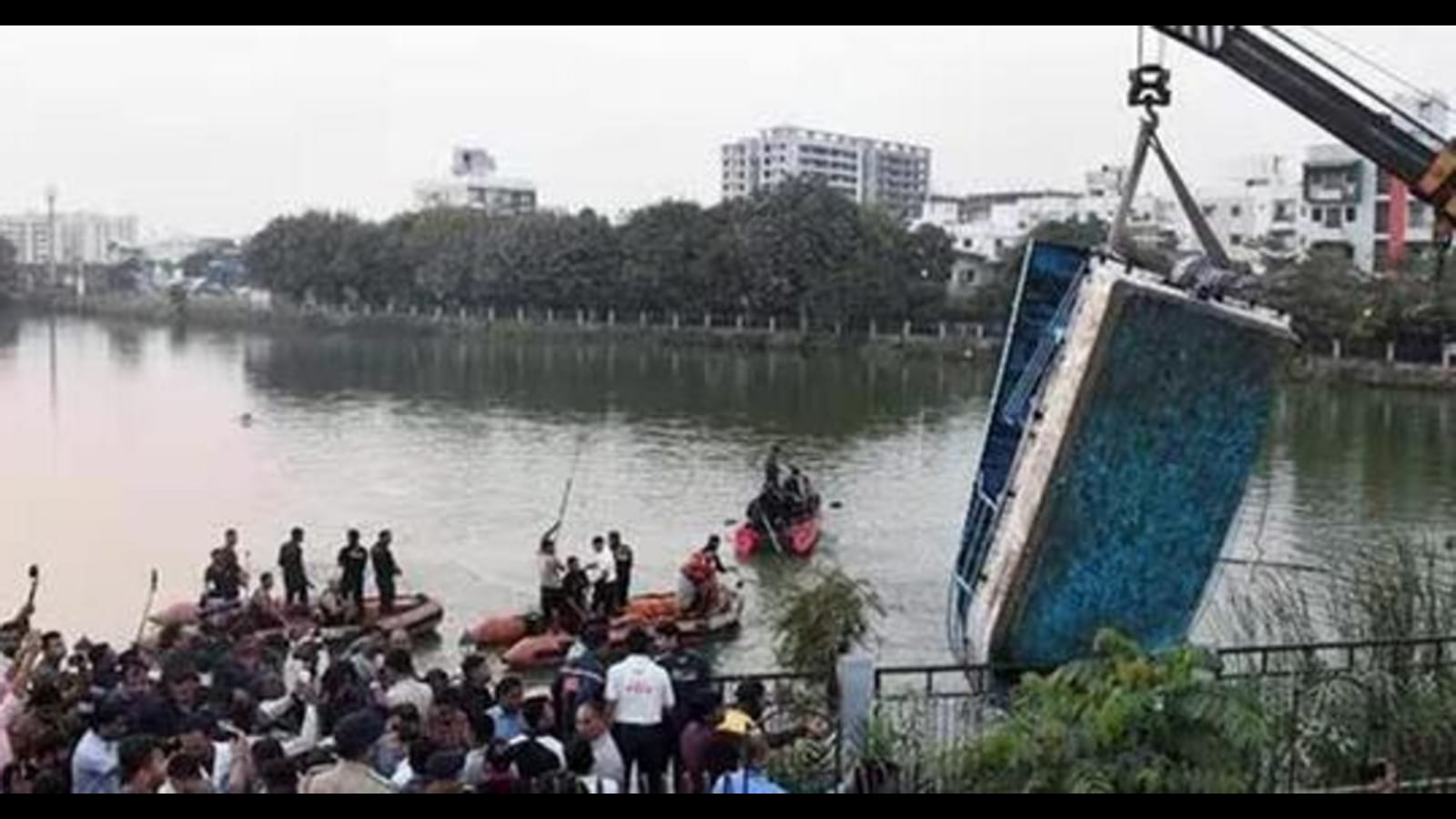 HC cites irregularities in Vadodara Lake development months after boat capsize