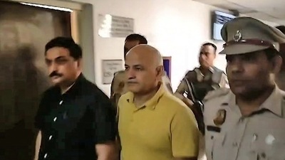 New Delhi, Jul 06 (ANI): Former Delhi Deputy Chief Minister and Aam Aadmi Party (AAP) leader Manish Sisodia produced before the Rouse Avenue Court in connection with the Delhi excise policy case, in New Delhi on Saturday. (ANI Photo) (ANI) New Delhi, Jul 06 (ANI): Former Delhi Deputy Chief Minister and Aam Aadmi Party (AAP) leader Manish Sisodia produced before the Rouse Avenue Court in connection with the Delhi excise policy case, in New Delhi on Saturday. (ANI Photo) (ANI)