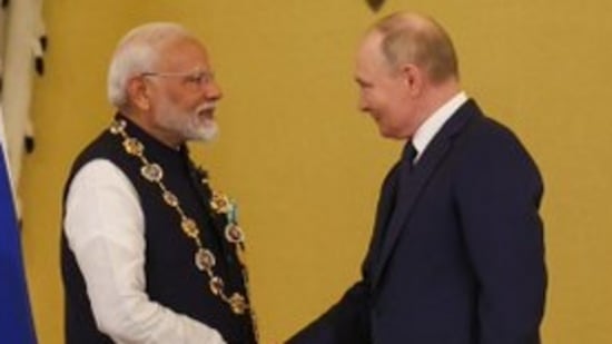 Prime Minister Narendra Modi and Russian President Vladimir Putin Prime Minister Narendra Modi and Russian President Vladimir Putin
