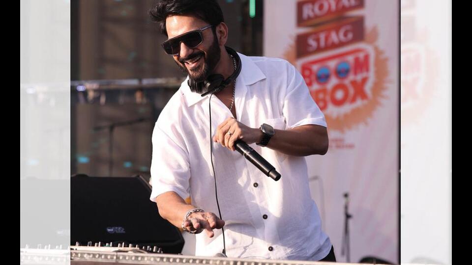Actor and DJ Ali Merchant loves the song Yeh Dil Deewana from Pardes.