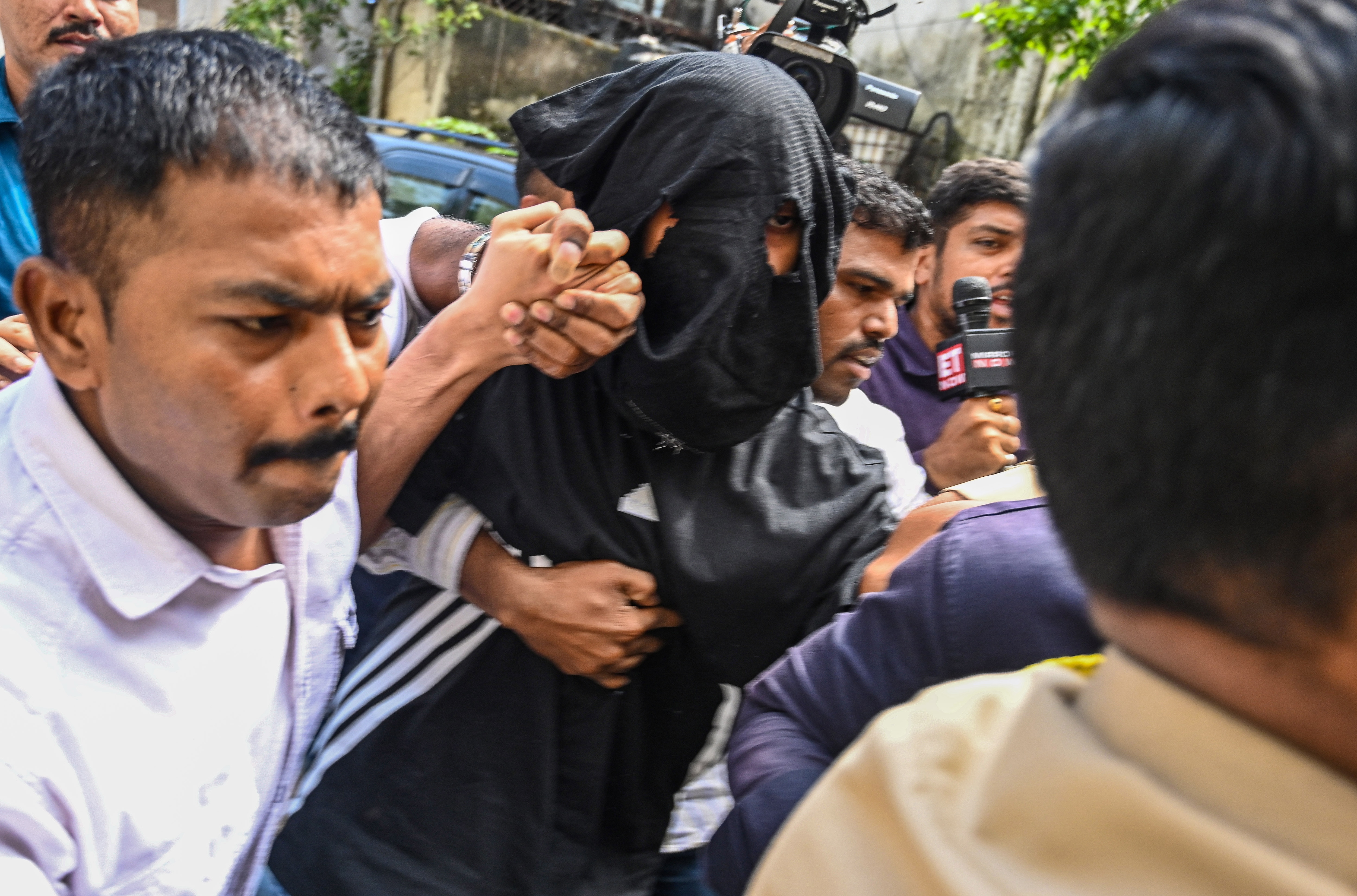 Mihir Shah, the main accused in the Worli BMW hit-and-run case, was produced before the Sewree court on Wednesday in Mumbai. (Raju Shinde/HT photo) Mihir Shah, the main accused in the Worli BMW hit-and-run case, was produced before the Sewree court on Wednesday in Mumbai. (Raju Shinde/HT photo)