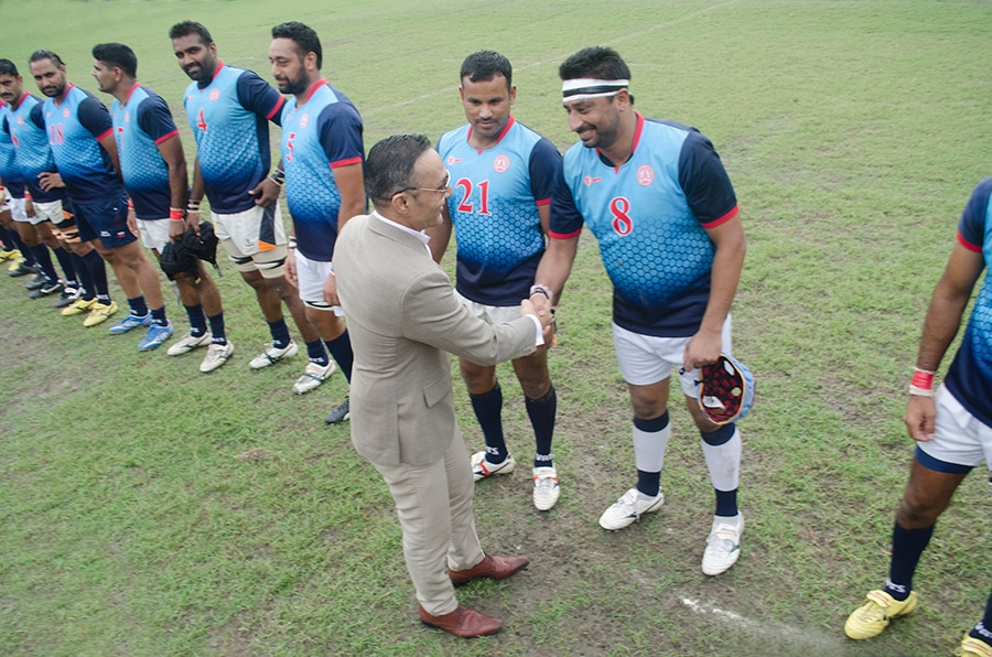 Rahul Bose meeting the players of All India and South Asia Rugby Tournament