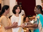 President Droupadi Murmu conferred Kirti Chakra upon Captain Anshuman Singh on July 5.(PTI) President Droupadi Murmu conferred Kirti Chakra upon Captain Anshuman Singh on July 5.(PTI)