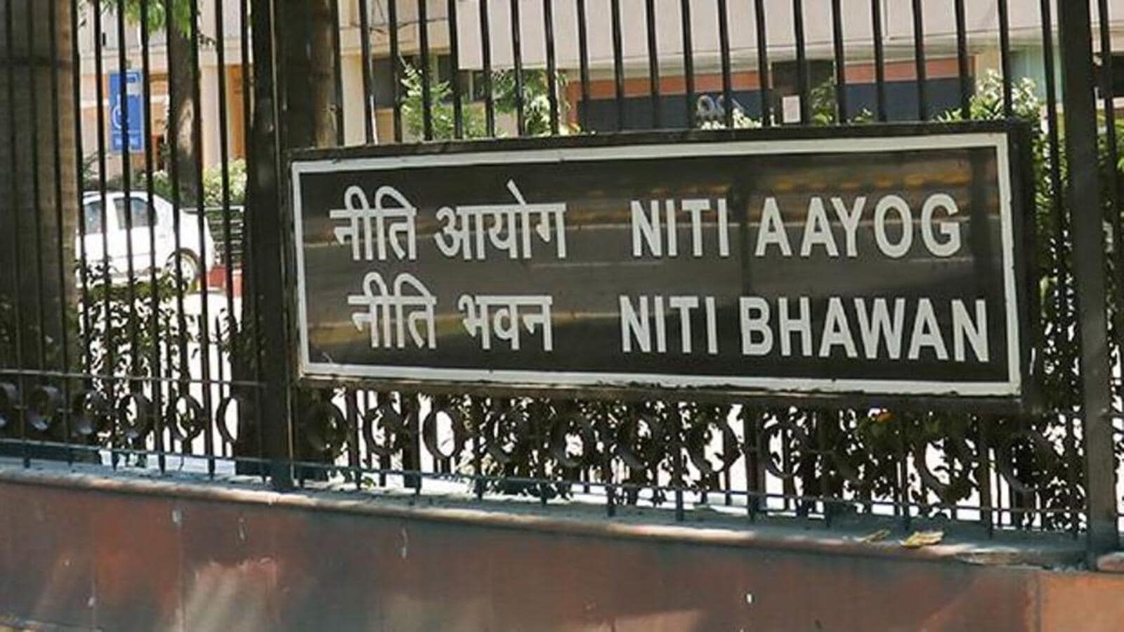 Basic survival no longer an issue in India, says Niti Aayog