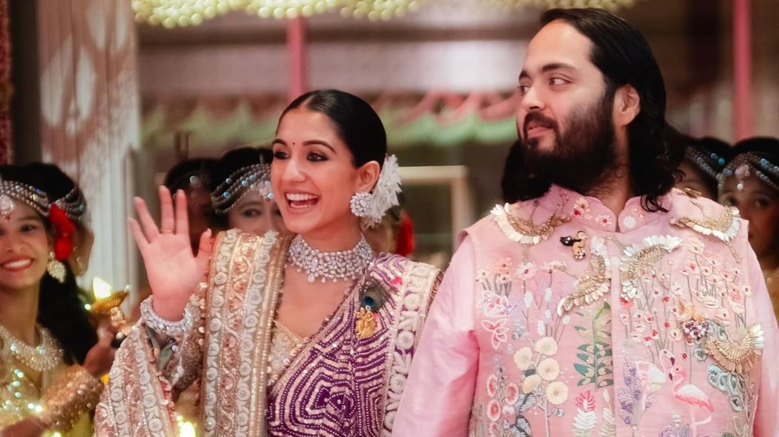 Anant Ambani-Radhika Merchant wedding: Couple's wedding attire to ...