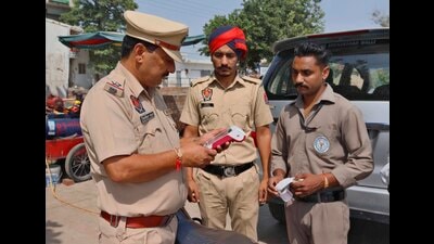 Action comes after chief secretary pulled up officials of state police over inaction against violators. (HT Photo)