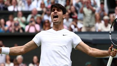 Carlos Alcaraz celebrates winning against Daniil Medvedev during their men's singles semi-final, in Wimbledon on Friday. (AFP) Carlos Alcaraz celebrates winning against Daniil Medvedev during their men's singles semi-final, in Wimbledon on Friday. (AFP)