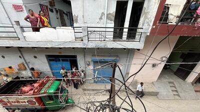 The feeder which electrocuted Sunita Devi to death of 11kv electric wire while cleaning the house at Bhawani enclave on July. (Parveen Kumar/HT) The feeder which electrocuted Sunita Devi to death of 11kv electric wire while cleaning the house at Bhawani enclave on July. (Parveen Kumar/HT)