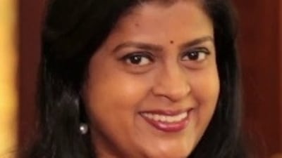 Aparna was suffering from advanced fourth stage of lung cancer at the time of her death. Aparna was suffering from advanced fourth stage of lung cancer at the time of her death.