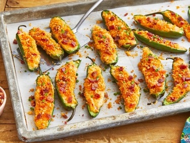 Jalapeno poppers (The Pioneer Woman) Jalapeno poppers (The Pioneer Woman)