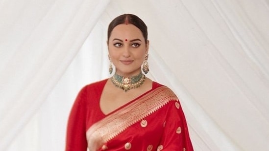 Sonakshi Sinha confirms there were gatecrashers at her wedding with Zaheer Iqbal: ‘Kuch log aa jaate hai khaana khaane’