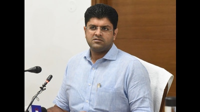 Demanding withdrawal of the stilt-plus-four-floor policy, former Haryana deputy chief minister Dushyant Chautala on Saturday said the Jannayak Janta Party (JJP) would oppose the state government’s decision to allow such constructions in residential sectors. (HT File)