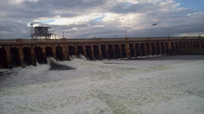 The governments of Karnataka and Tamil Nadu have been locked in a protracted tussle over the sharing of Cauvery waters. The governments of Karnataka and Tamil Nadu have been locked in a protracted tussle over the sharing of Cauvery waters.
