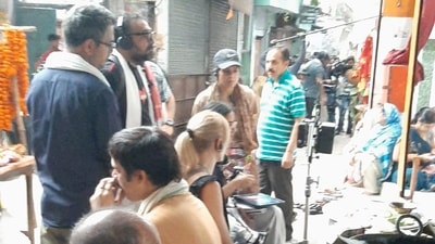Anurag Kashyap shooting for Nishanchi in Narhi locality of Lucknow on Saturday (Deep Saxena/HT) Anurag Kashyap shooting for Nishanchi in Narhi locality of Lucknow on Saturday (Deep Saxena/HT)