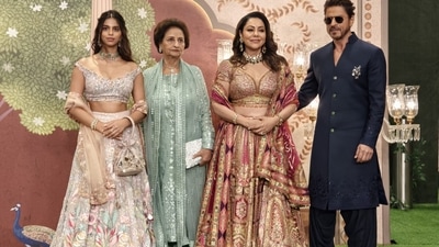 Suhana Khan, her grandma, Gauri Khan, and Shah Rukh Khan at the event. Suhana Khan, her grandma, Gauri Khan, and Shah Rukh Khan at the event.