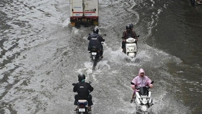 Extremely heavy rains in Mumbai, have lead to waterlogging across the city. (File) (Satish Bate/Hindustan Times)