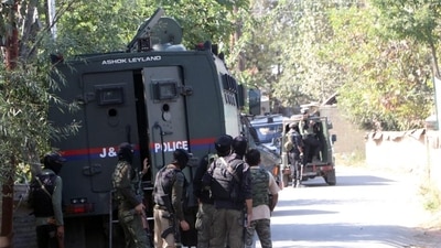 Three unidentified terrorists were killed on Sunday as army foiled an infiltration bid along the Line of Control (LoC) in Keran sector of Jammu and Kashmir. (ANI / Representational Image) Three unidentified terrorists were killed on Sunday as army foiled an infiltration bid along the Line of Control (LoC) in Keran sector of Jammu and Kashmir. (ANI / Representational Image)