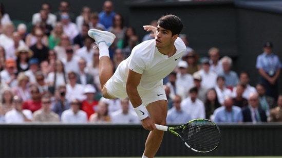 Carlos Alcaraz completely dominated the first two sets and outclassed Novak Djokovic 6-2, 6-2 to gain an upper hand.(REUTERS)