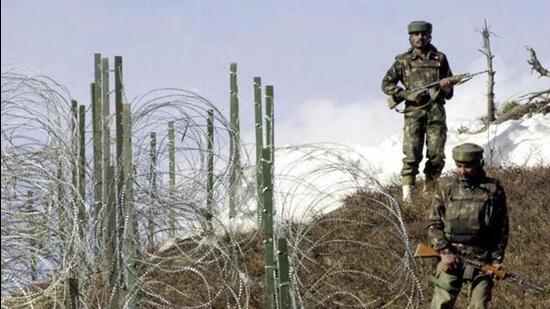 The infiltration bid was foiled in the Keran sector of Kupwara on the Line of Control (LoC). (Representational image)