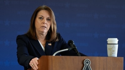 Calls ascend for resignation of U.S. Secret Service Director Kimberly Cheatle after the assassination attempt on Donald Trump. (AP Photo/Morry Gash) (AP) Calls ascend for resignation of U.S. Secret Service Director Kimberly Cheatle after the assassination attempt on Donald Trump. (AP Photo/Morry Gash) (AP)