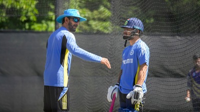 Indian batter Rinku Singh with Vikram Rathour during a training session for the T20 World Cup in New York. (PTI) Indian batter Rinku Singh with Vikram Rathour during a training session for the T20 World Cup in New York. (PTI)