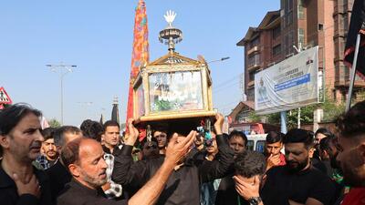Shia Muslims take part in the Muharram-8 procession in Srinagar- (Waseem Andrabi /HT) Shia Muslims take part in the Muharram-8 procession in Srinagar- (Waseem Andrabi /HT)