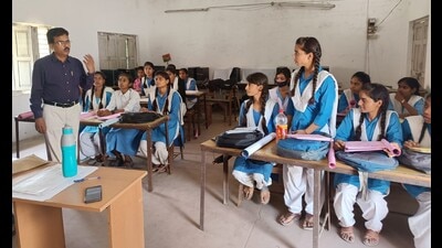 Students studying at a government secondary school in Prayagraj. (HT file) Students studying at a government secondary school in Prayagraj. (HT file)