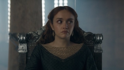 Olivia Cooke as Alicent in a still from episode 5 of House of the Dragon Season 2.