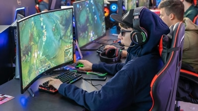 Gaming (Pexels) Gaming (Pexels)