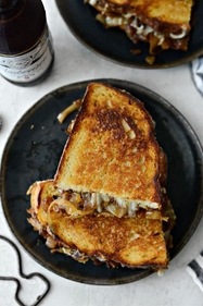 This cheese onion sandwich will make you nostalgic! (Pinterest)