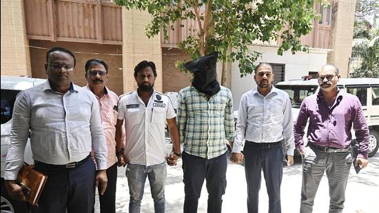 Mumbai, May 07 (ANI): Mumbai Police arrest one more accused from Rajasthan in the actor Salman Khan house firing case, in Mumbai on Tuesday. (ANI Photo) (Deepak Salvi)