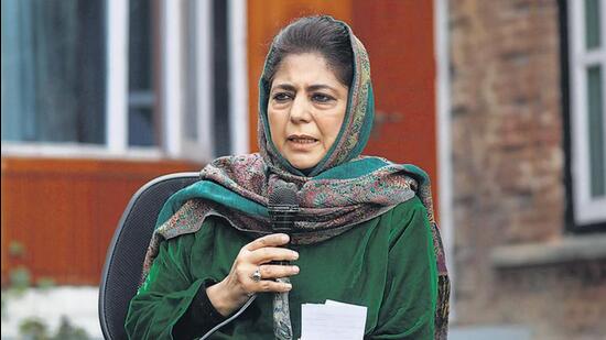 PDP president Mhebooba Mufti chaired the meeting. (File)