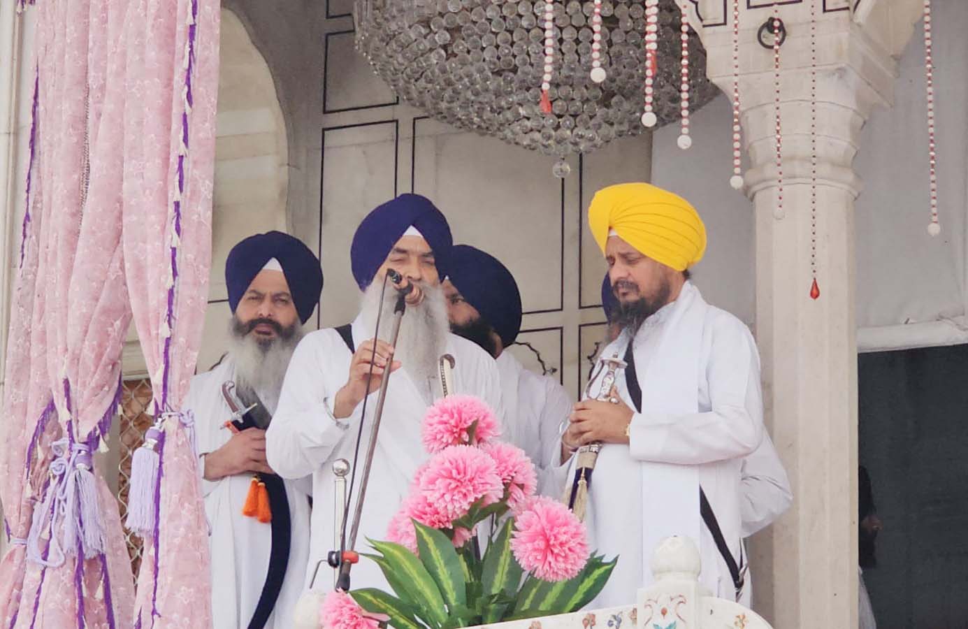 Shaxsiy yuzga otirdi