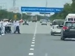 Bengaluru police to fine those who skip lane discipline on airport road