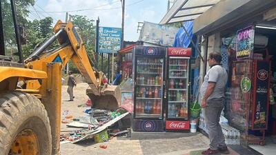 GMDA will keep a close watch on the ground and ensure that the violators do not return at these locations, an official said. (Parveen Kumar/HT) GMDA will keep a close watch on the ground and ensure that the violators do not return at these locations, an official said. (Parveen Kumar/HT)
