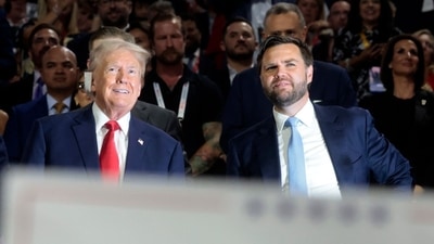JD Vance calls for ‘full-scale investigation’ into assassination attempt on Donald Trump (Photographer: Eva Marie Uzcategui/Bloomberg) (Bloomberg) JD Vance calls for ‘full-scale investigation’ into assassination attempt on Donald Trump (Photographer: Eva Marie Uzcategui/Bloomberg) (Bloomberg)