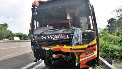 The speeding bus driver attempted to overtake the tractor but lost control, resulting in a collision. The impact caused the tractor to skid 100 feet and split in two. (HT PHOTO) The speeding bus driver attempted to overtake the tractor but lost control, resulting in a collision. The impact caused the tractor to skid 100 feet and split in two. (HT PHOTO)