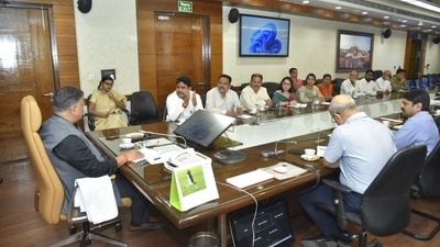 Teachers' body gave a representation to chief secretary Manoj Kumar Singh in Lucknow on Tuesday. (Sourced ) Teachers' body gave a representation to chief secretary Manoj Kumar Singh in Lucknow on Tuesday. (Sourced )